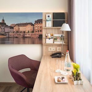 Essential Single Room